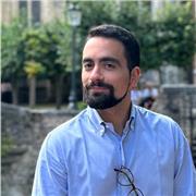 Docente di materie letterarie offre ripetizioni di Storia e Filosofia